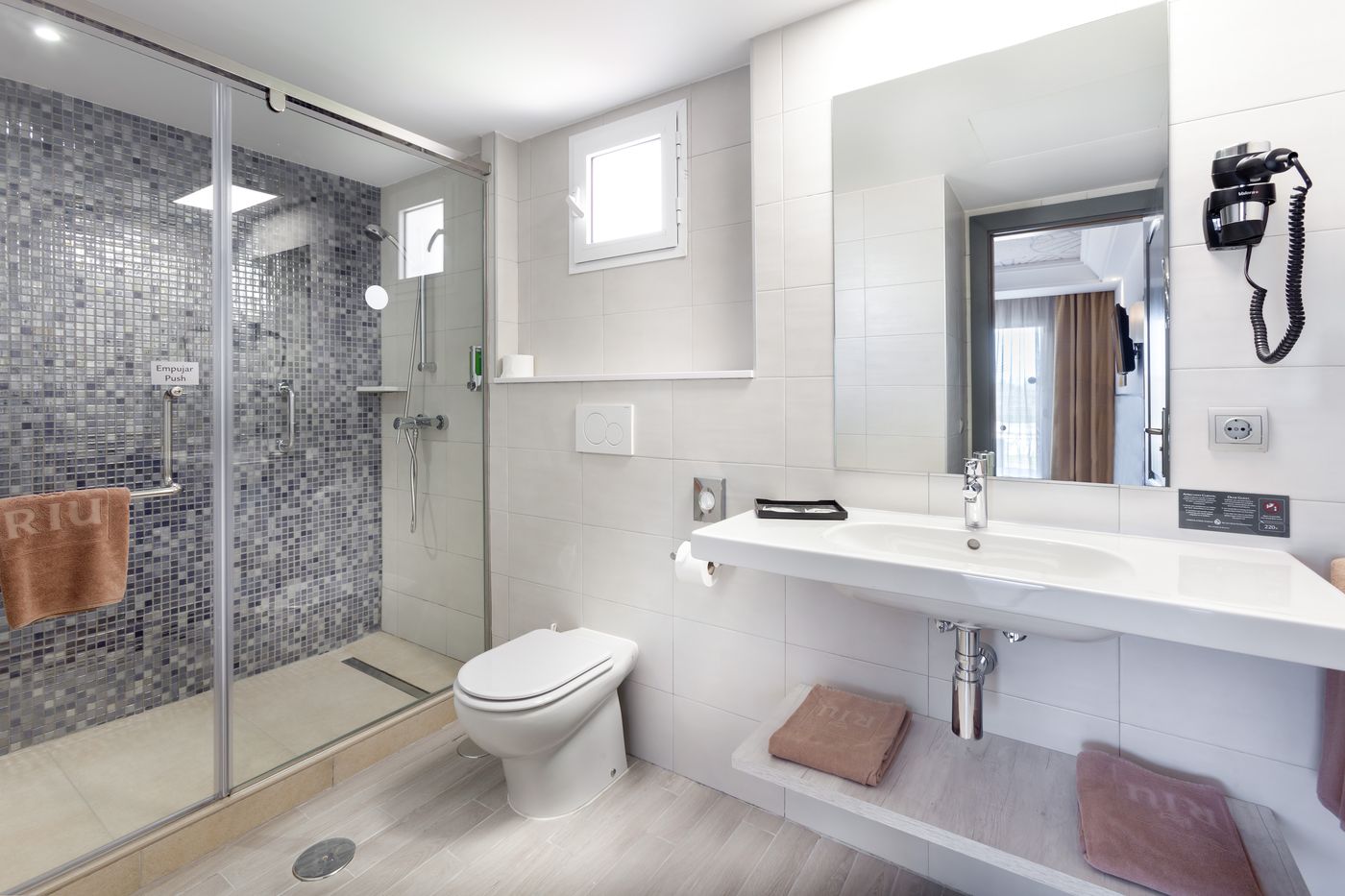 Riu-Chiclana-Room-28