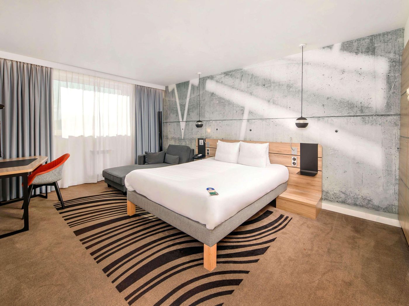 Novotel-Krakow-City-West-Room-48