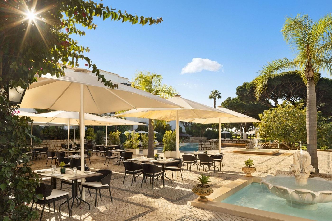 Pine-Cliffs-Residence-Restaurant-5