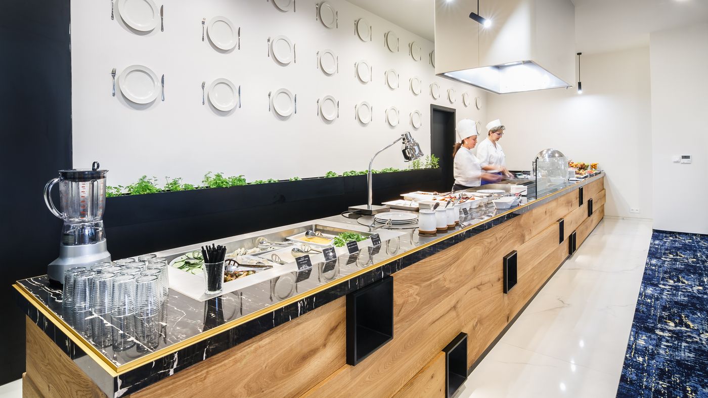 The-President-Restaurant-52