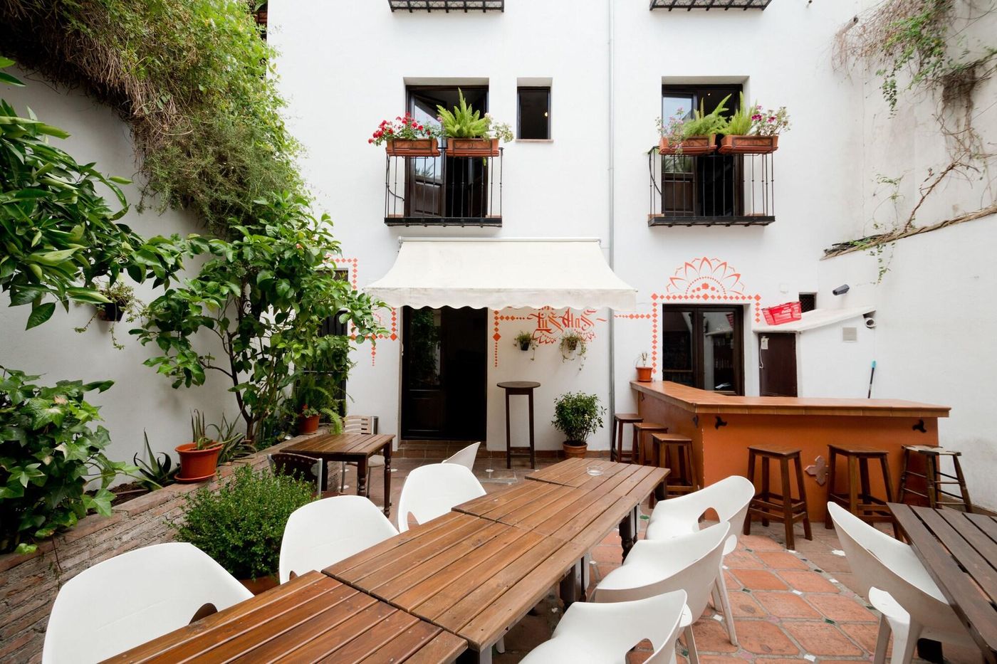 Oasis Backpackers Hostel Granada-Spain-Granada -General view-7