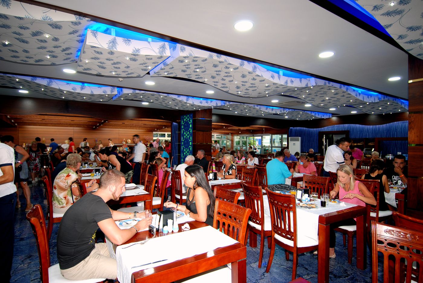 Grand-Zaman-Garden-Hotel-Restaurant-39