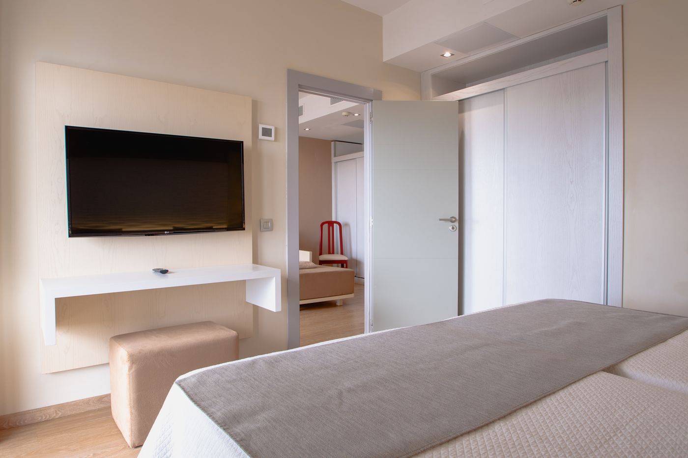 HL-Suitehotel-Playa-del-Ingles---Adults-Only-Room-22