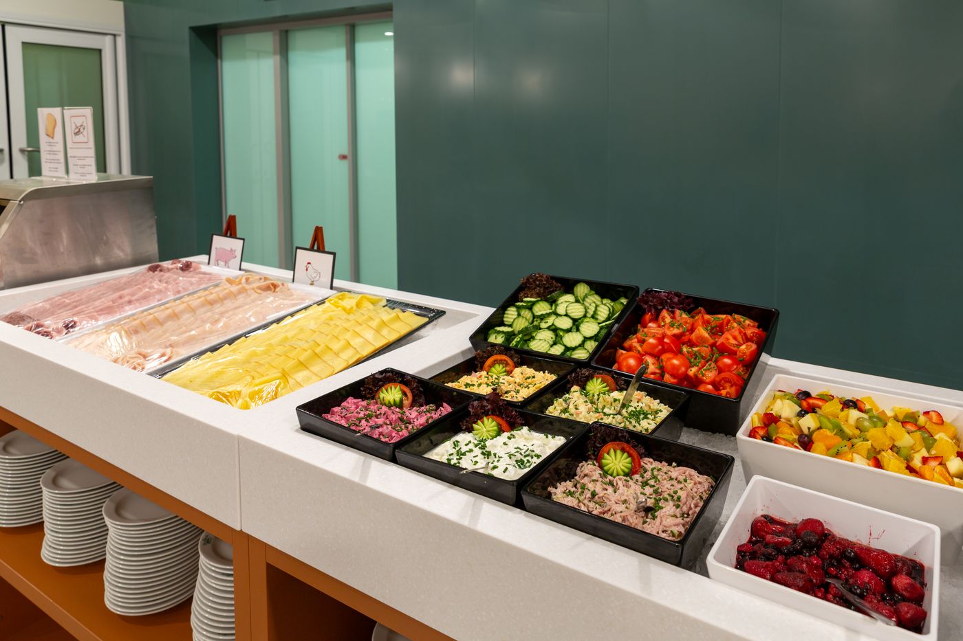 Olympik-Tristar-Restaurant-16