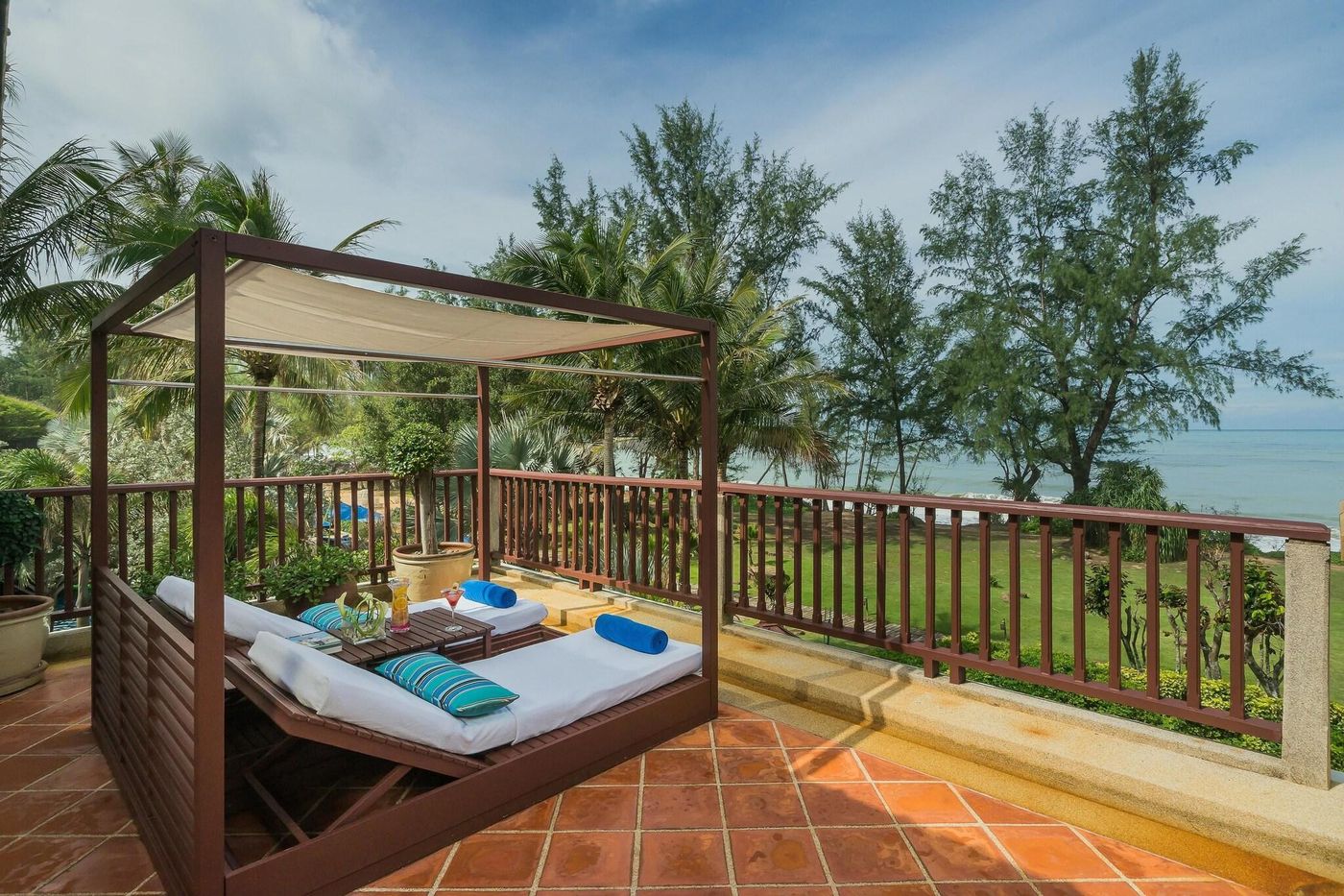 JW-Marriott-Phuket-Resort---Spa-Room-111