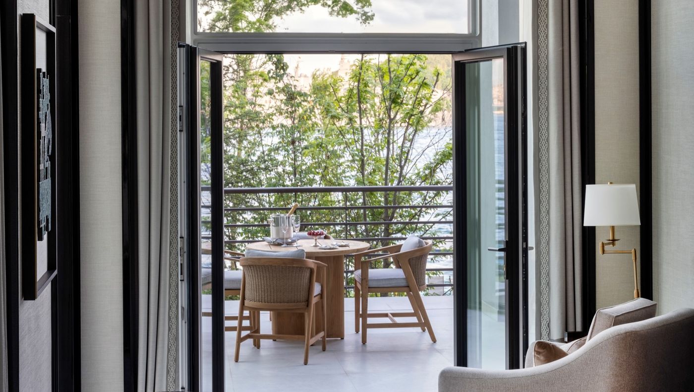 The-Peninsula-Istanbul-Room-16