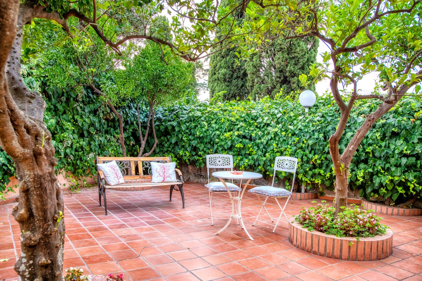 Hotel-Regina-Sorrento-Pool-7