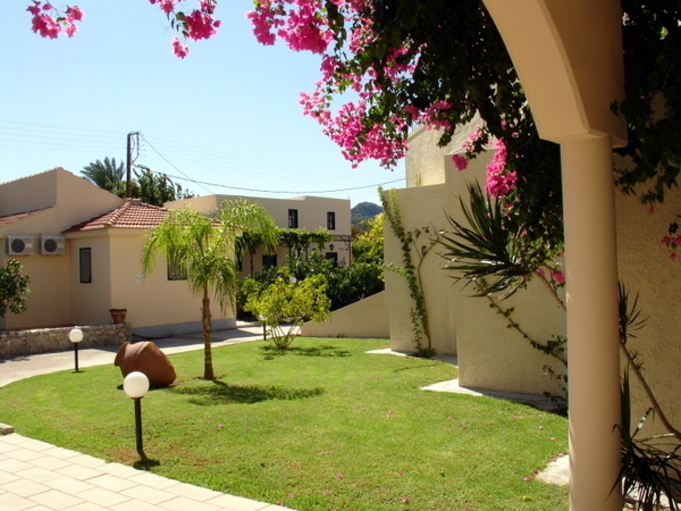 Summerland Hotel and Bungalows