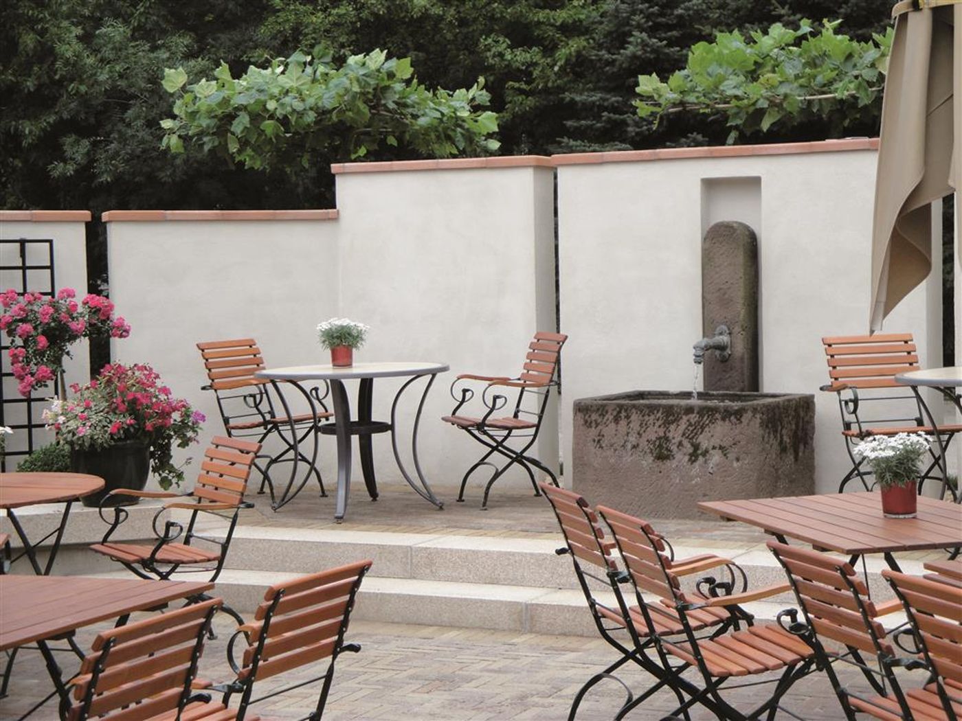 Best Western  Landhotel Am Zault - Germany - DUESSELDORF - General view - 3