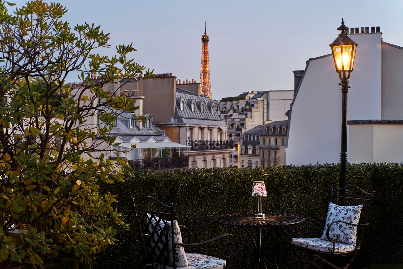 Hotel-Barriere-Le-Fouquets-Paris-Terrace-2
