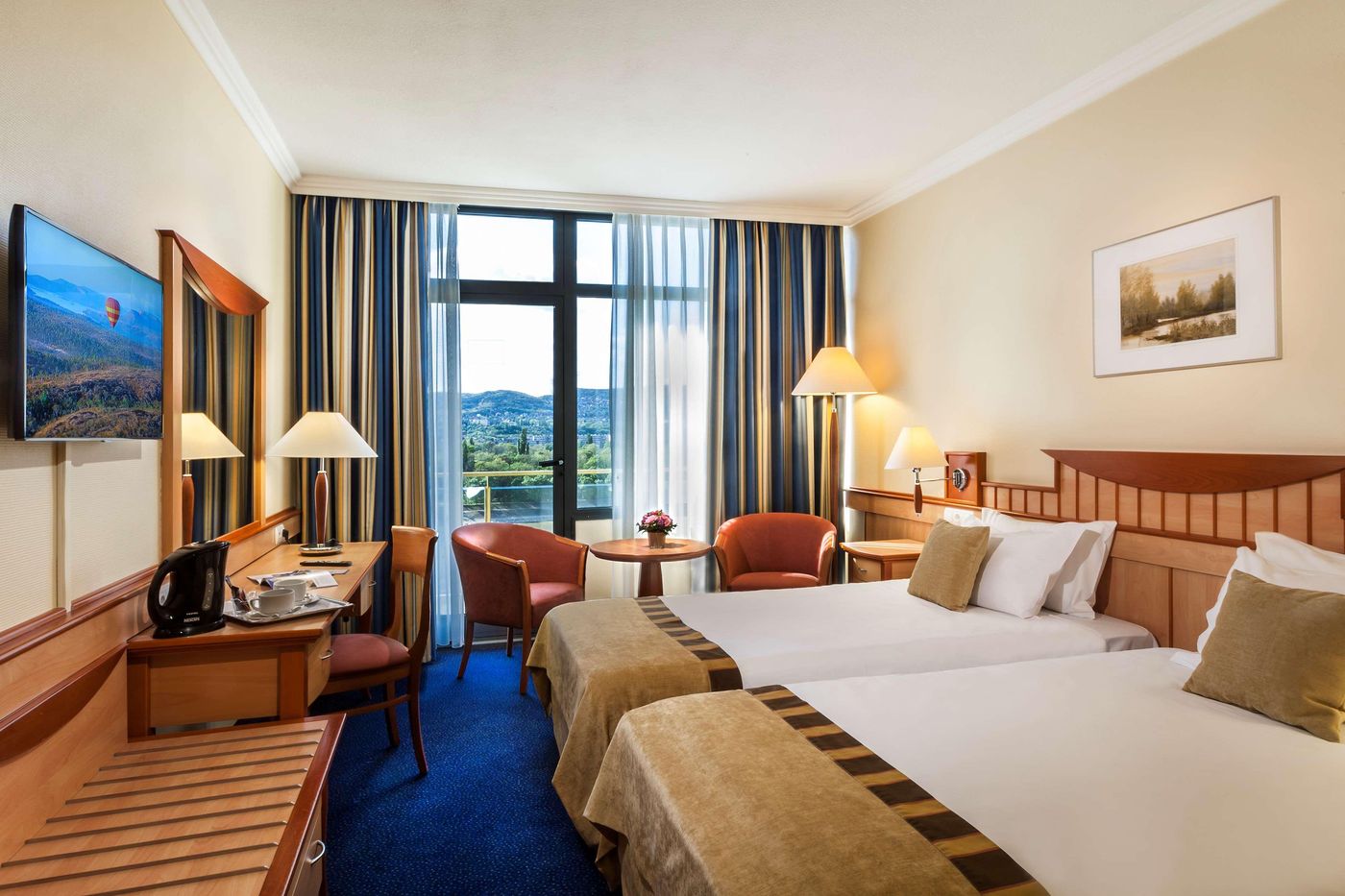 Danubius-Hotel-Helia-Room-9