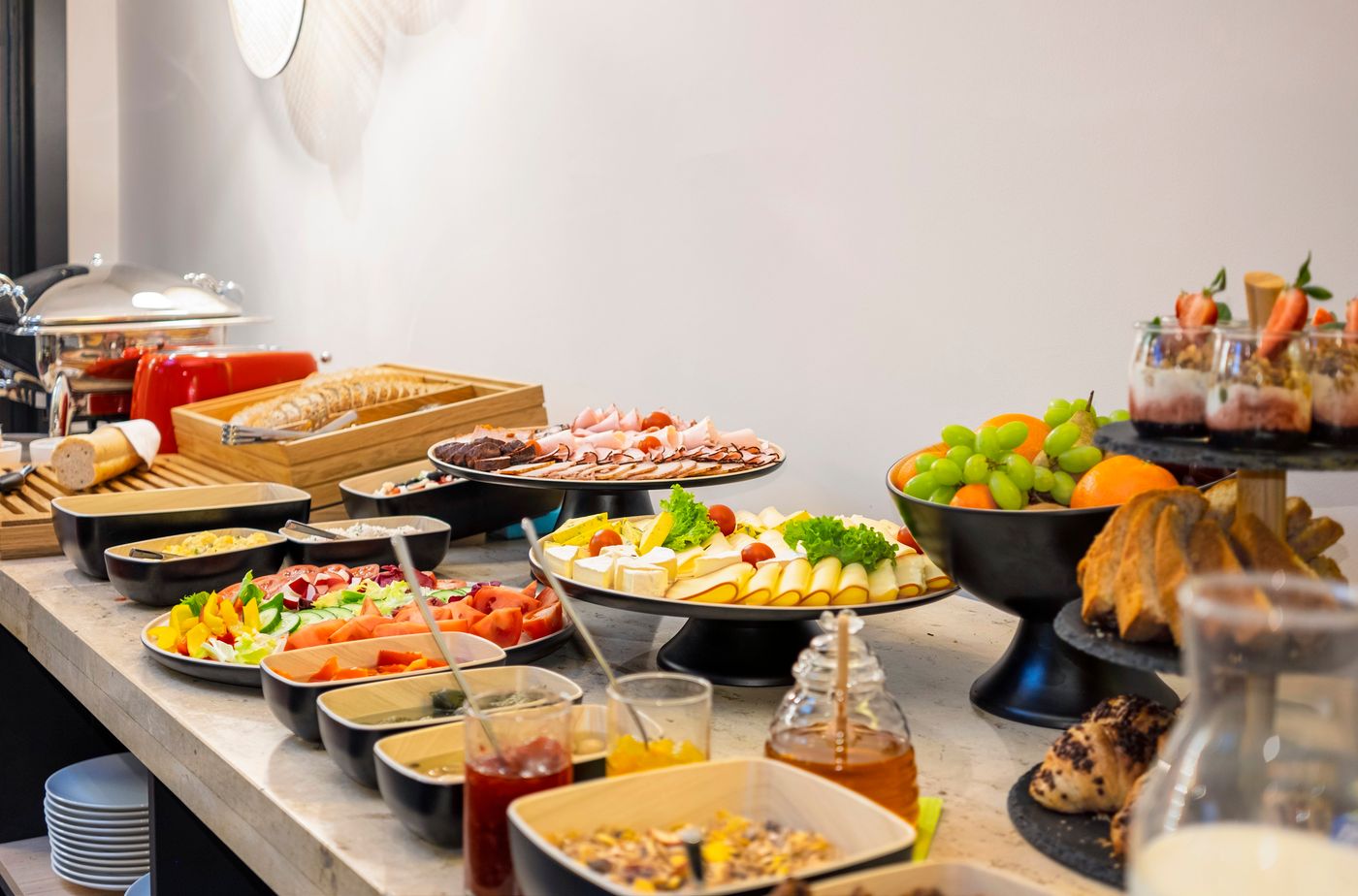 Hotel-H12-Restaurant-32