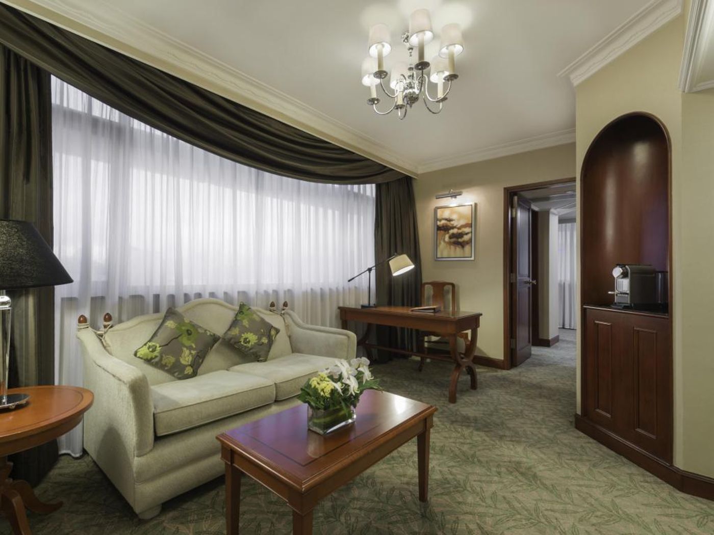 Marco-Polo-Hongkong-Hotel-Room-13