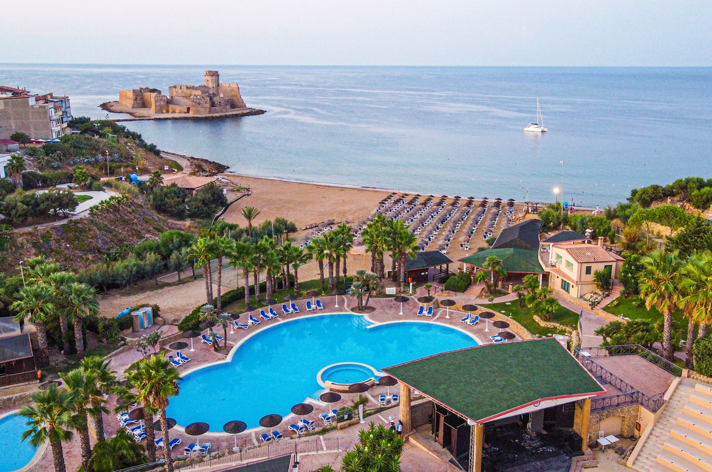 TH Le Castella - Baia degli Dei-Italy-LE CASTELLA-General view-3