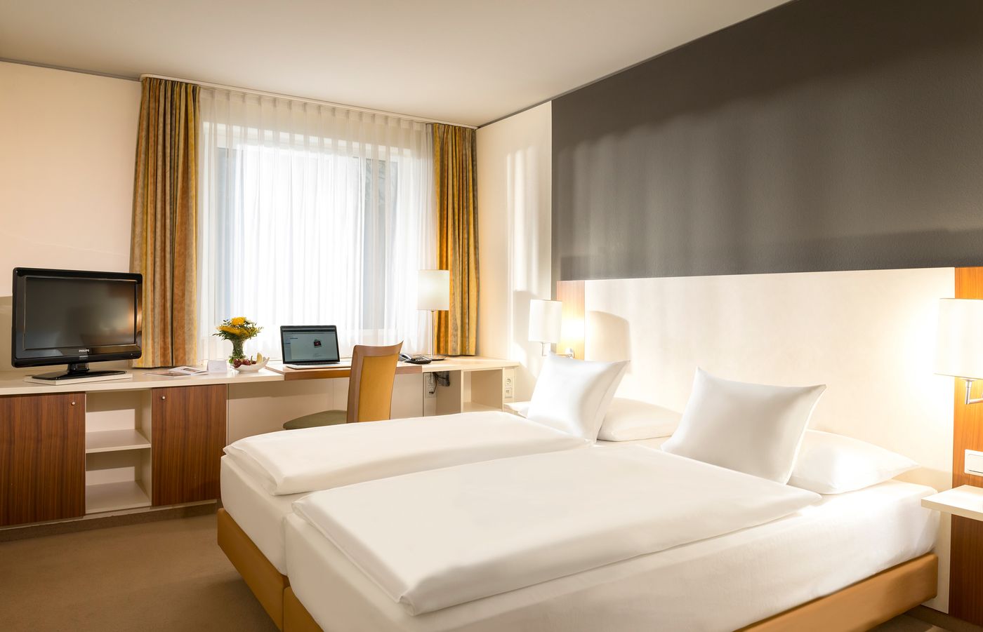 Essential-by-Dorint-Koeln-Junkersdorf-Room-18