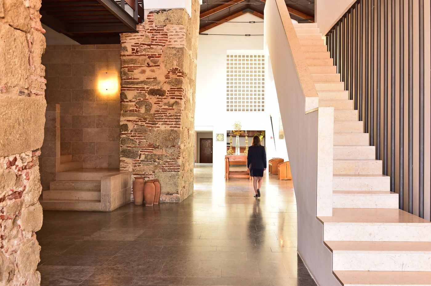 Pousada-Castelo-de-Alcacer-do-Sal-Lobby-17