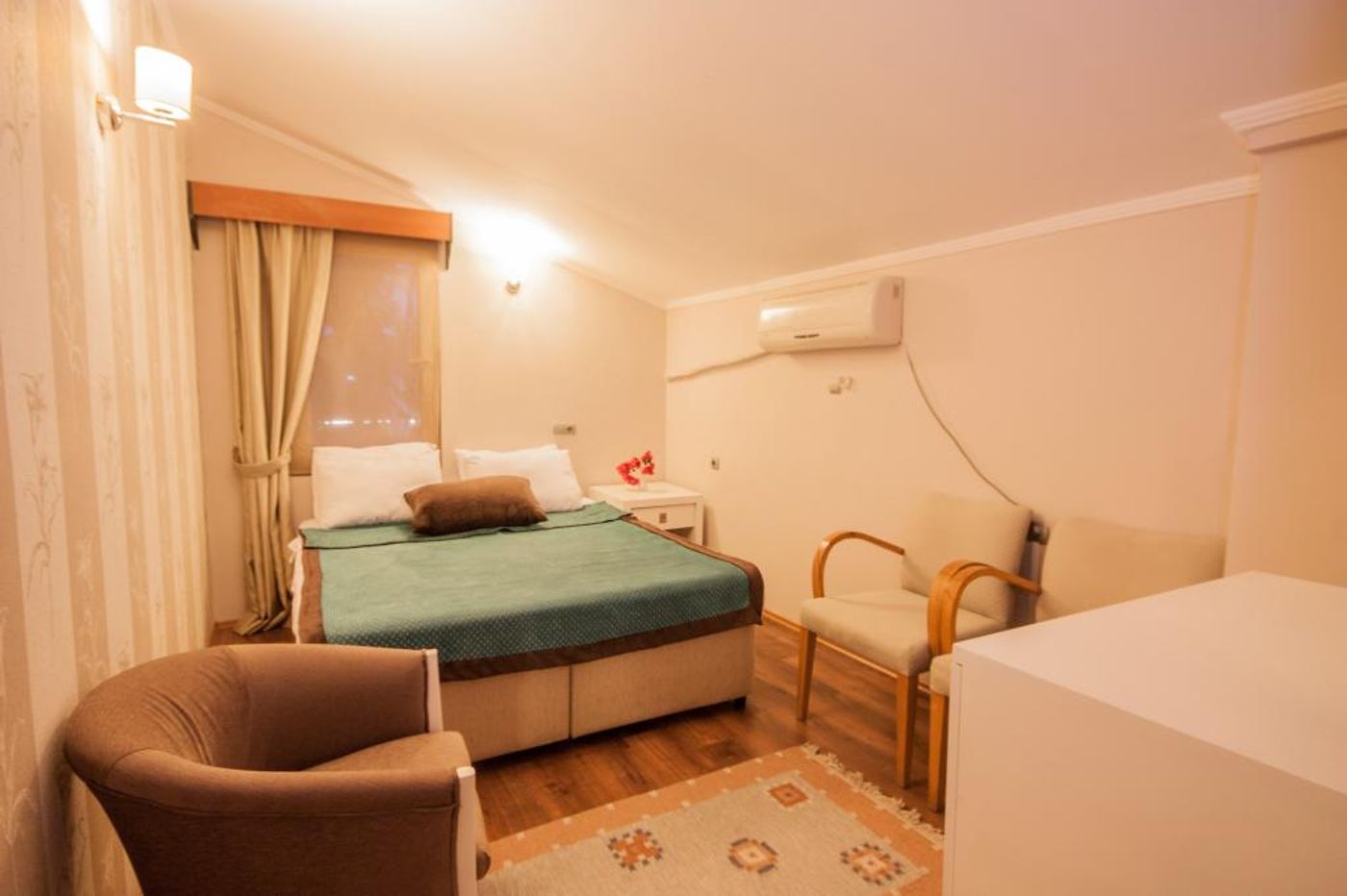 Moonshine-Hotel---Suites-Room-19