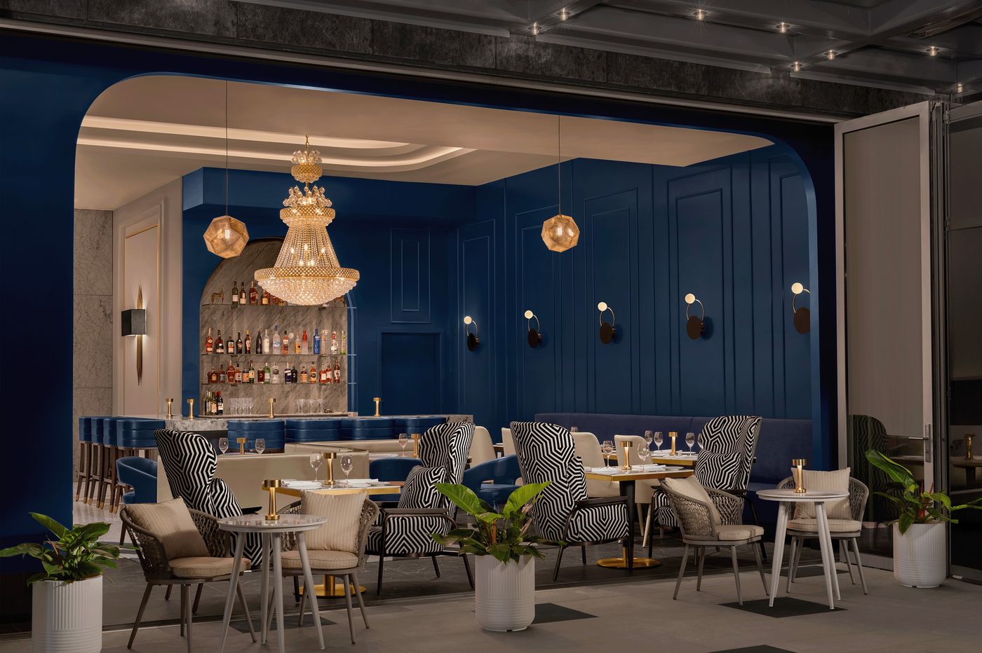 Azur-Legacy-Collection-Hotel-Restaurant-12