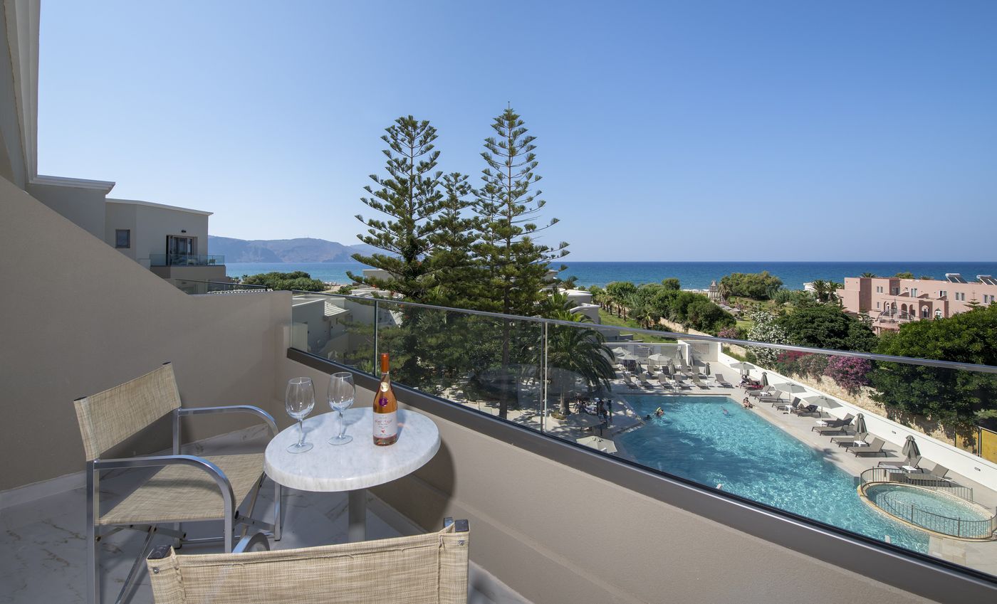 Vantaris-Luxury-Beach-Resort-Room-92