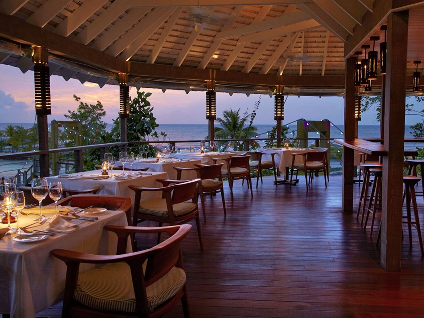 GoldenEye-Resort---Spa-Restaurant-29