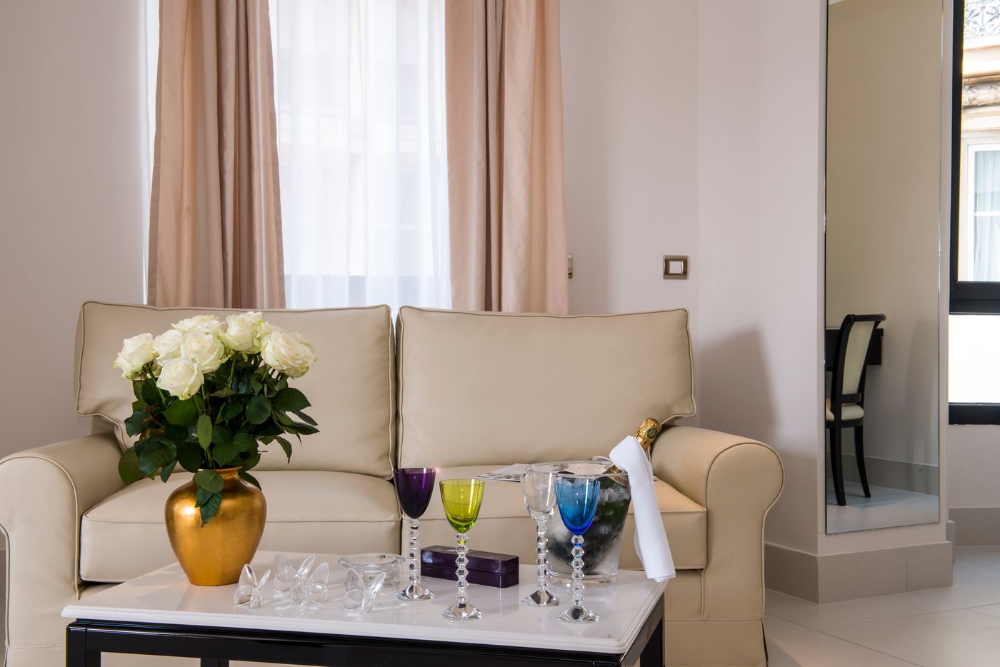 Aston-La-Scala-Room-45