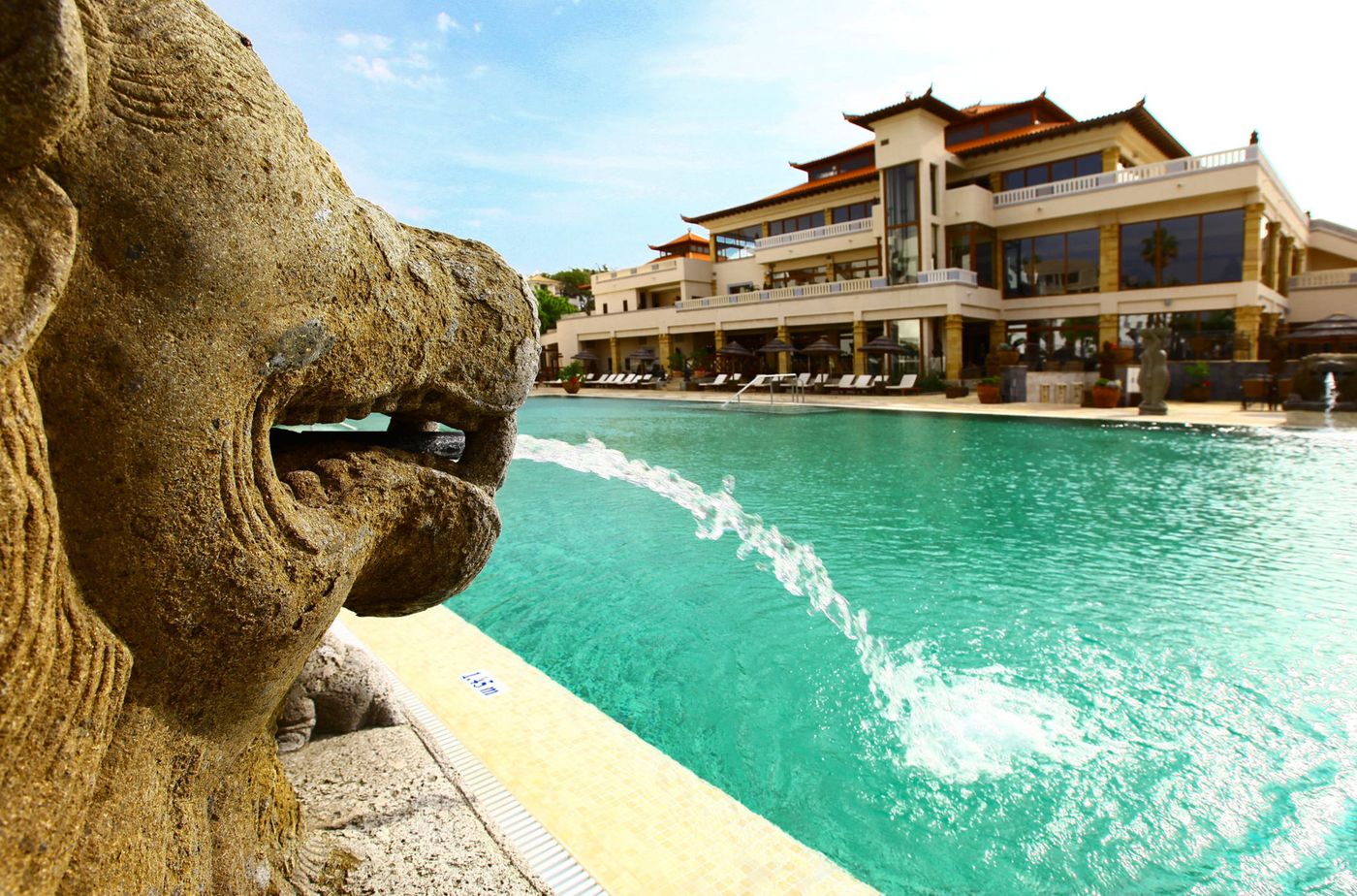 Regency-Country-Club-Pool-9