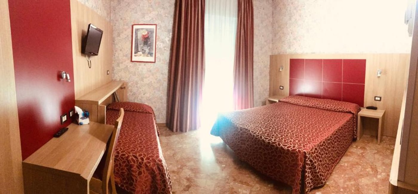 Hotel-San-Carlo-Room-14