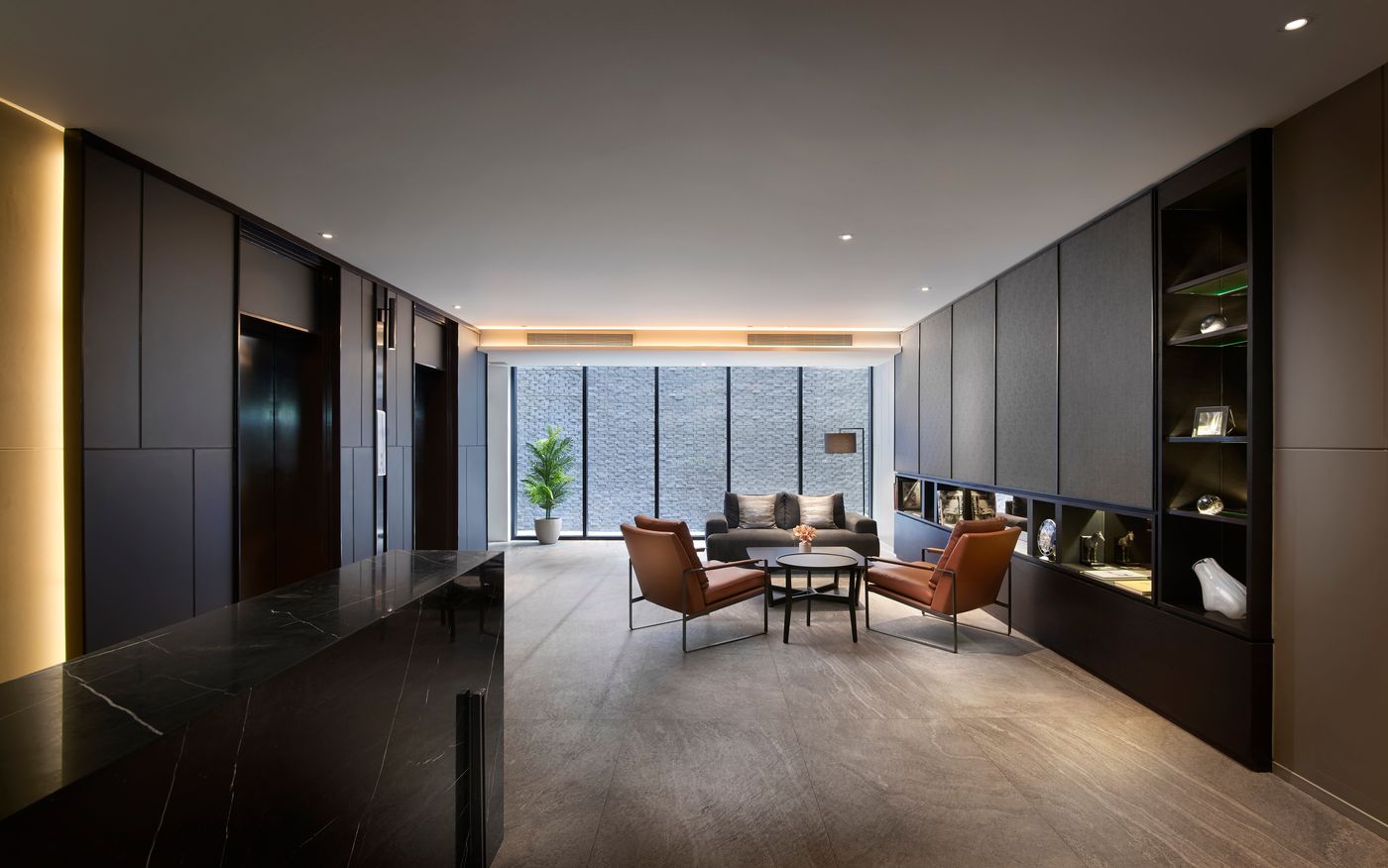 Walton-Suites-Sukhumvit-Lobby-4