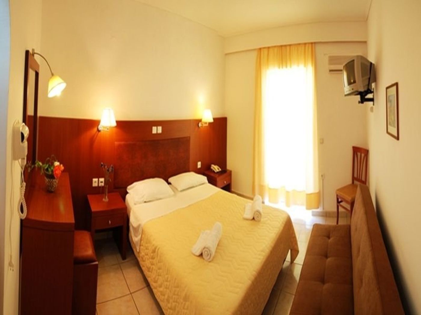 Jupiter-Hotel-Room-14