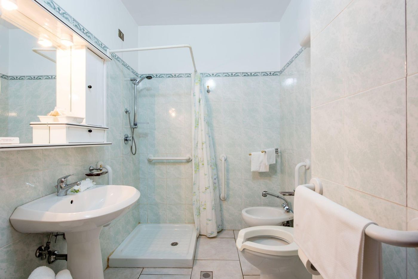 Hotel-Villa-Truentum-Room-13