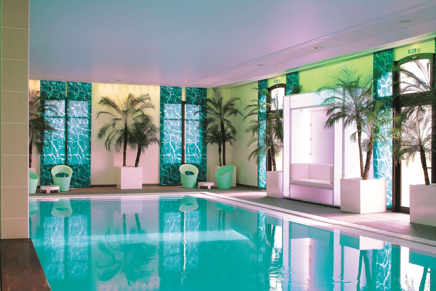 Radisson-Blu-Hotel-Paris--Marne-la-Vallee-Pool-54