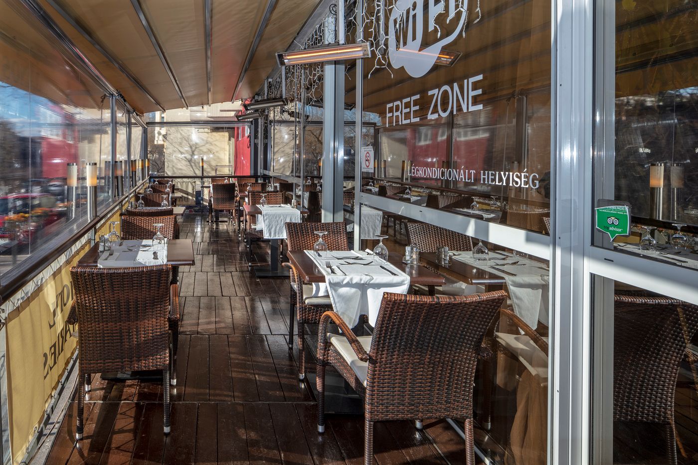 Hotel-Charles-Terrace-59