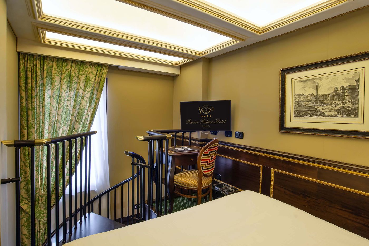 Hotel-River-Palace-Room-39