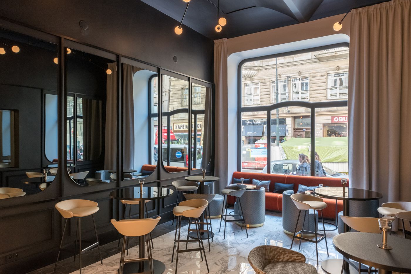 Century-Old-Town-Prague---MGallery-Bar-2