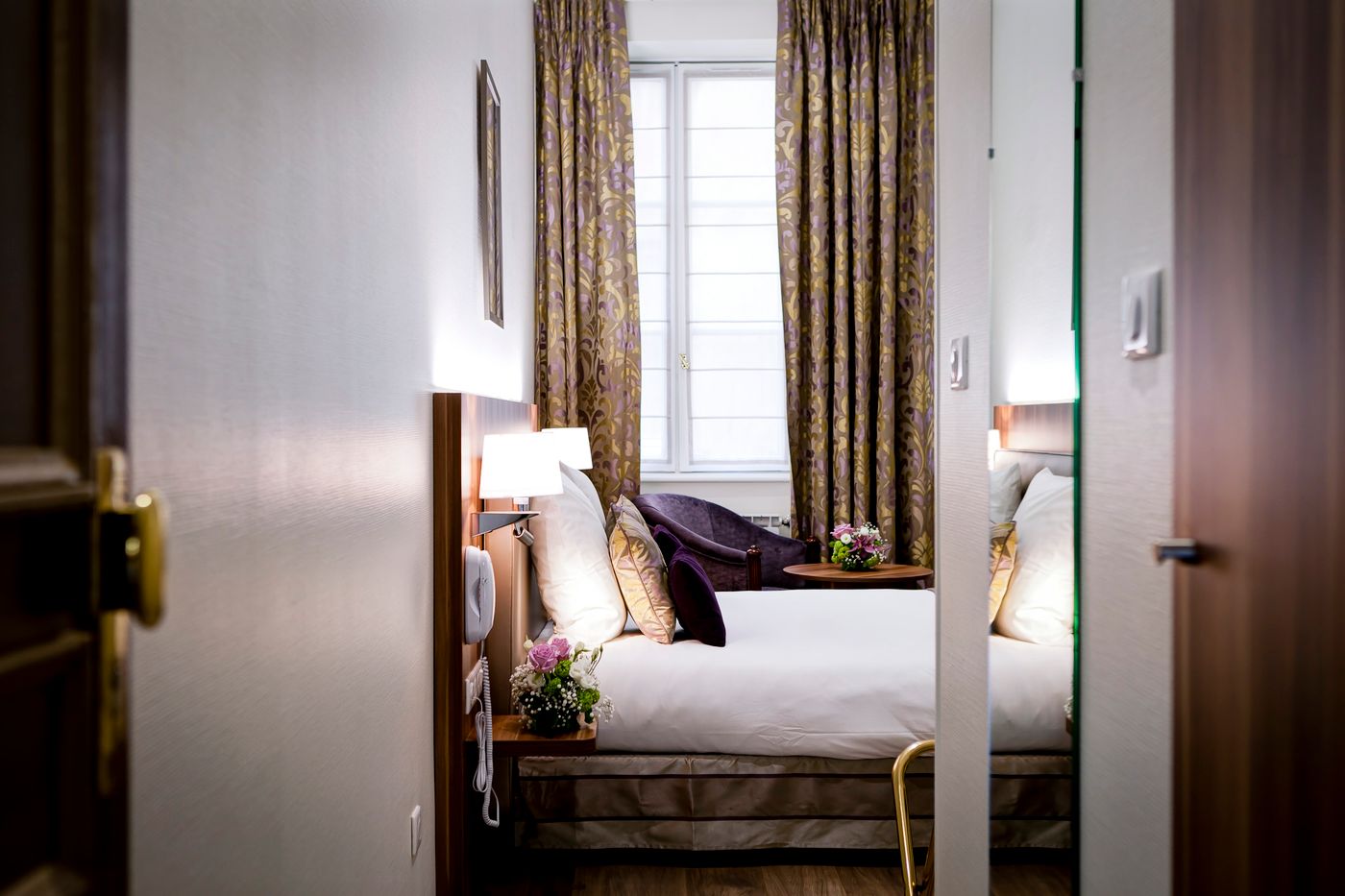 Phénix - France - LYON - Room - 9