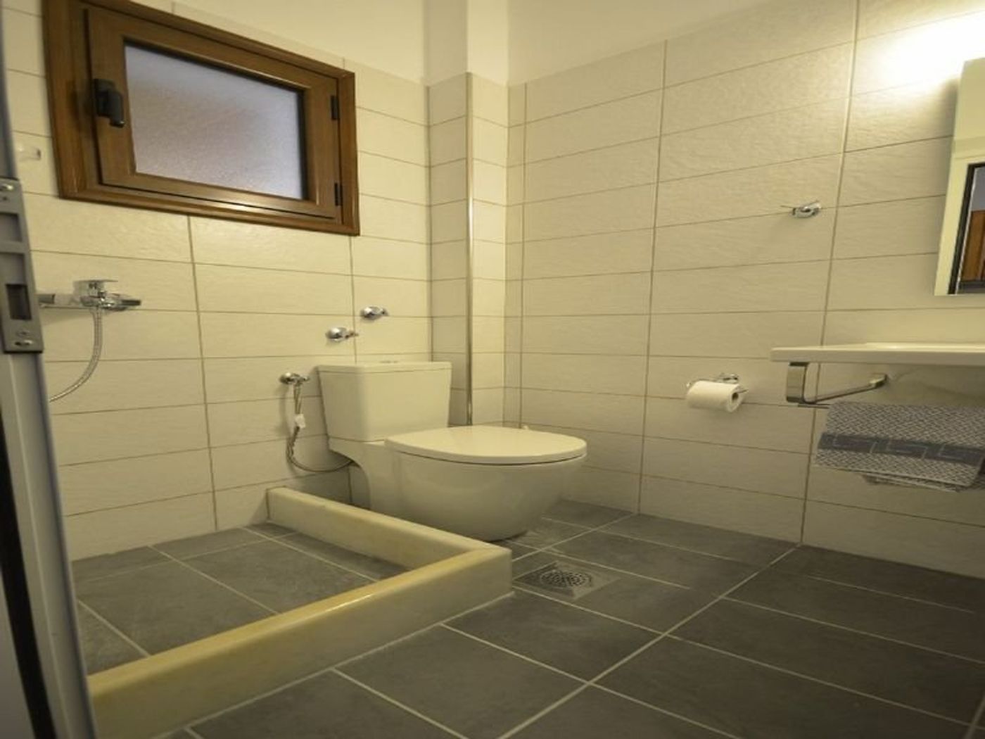 Irene-Apartments-Ag--Gordios-Room-23