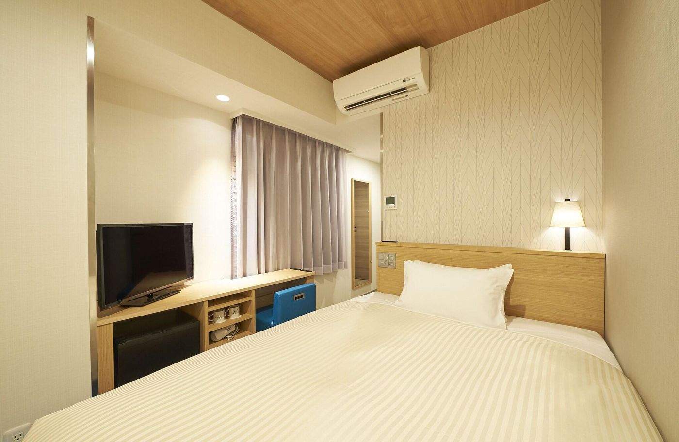 Sotetsu Fresa Inn Tokyo Tamachi-Japan-Tokio-Room-3