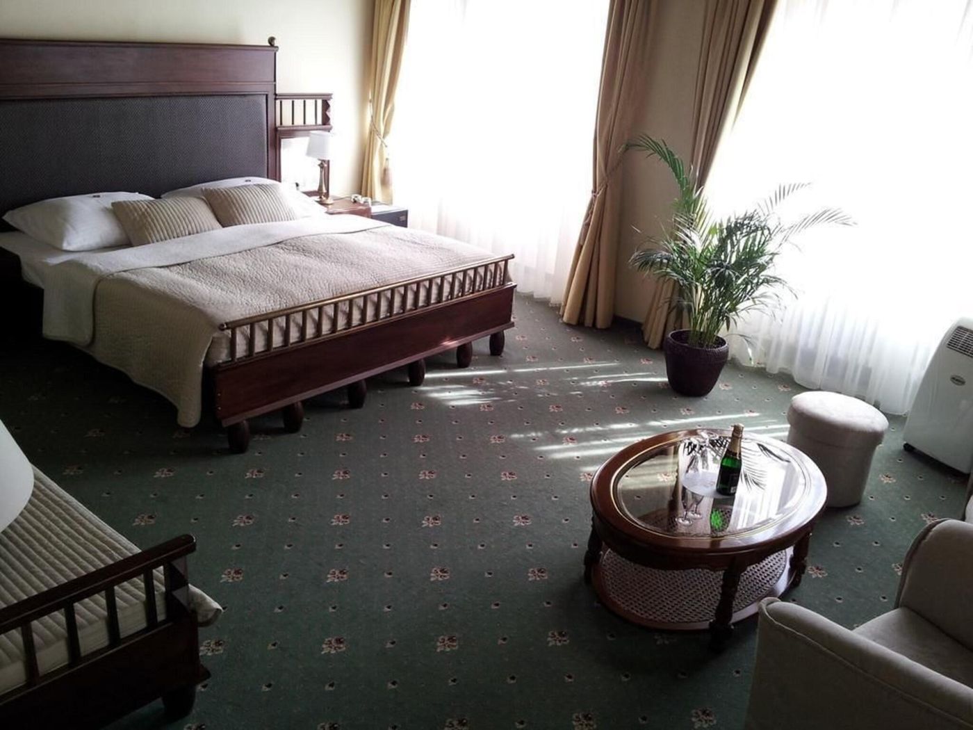 U-Tri-Pstrosu-Room-42