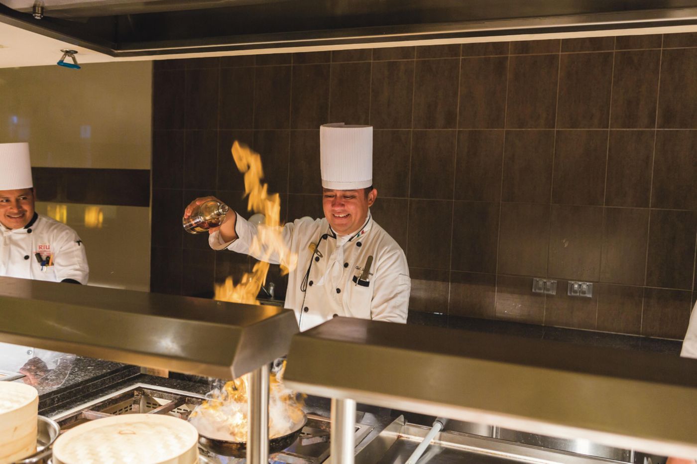 Riu-Playacar-All-Inclusive-Restaurant-41