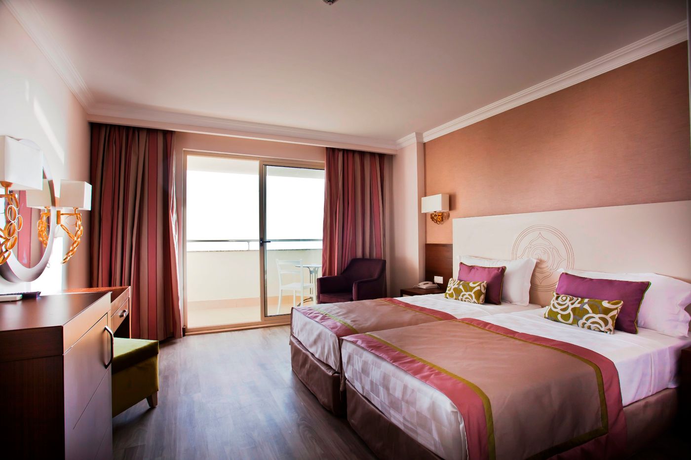 Side-Alegria-Hotel---Spa-Room-28