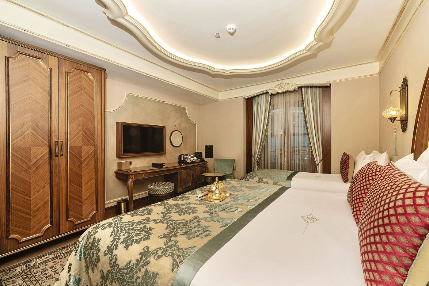 Romance-Istanbul-Hotel-Room-29