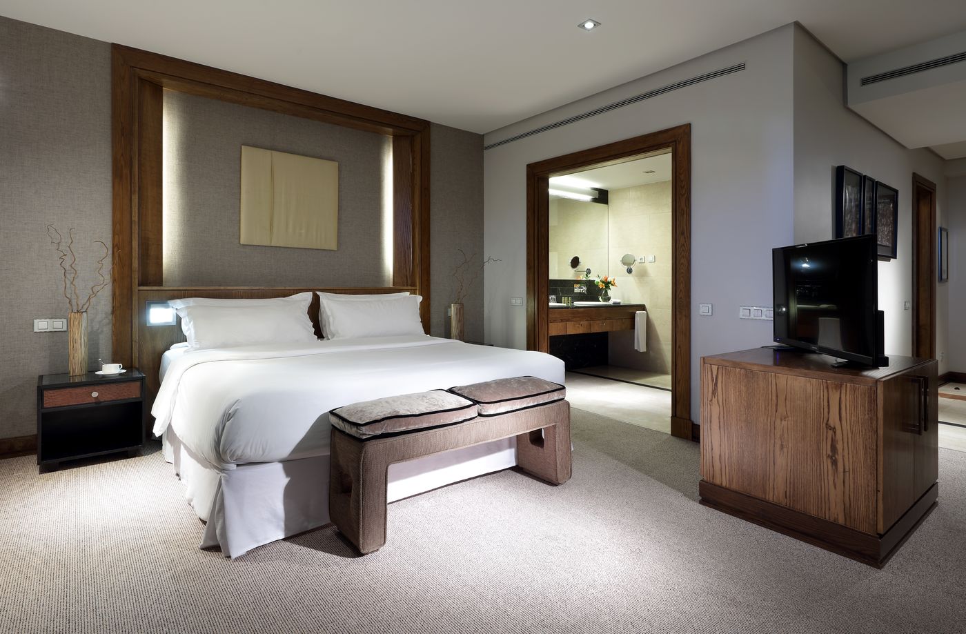 Eurostars-Madrid-Mirasierra-Suites-Room-20