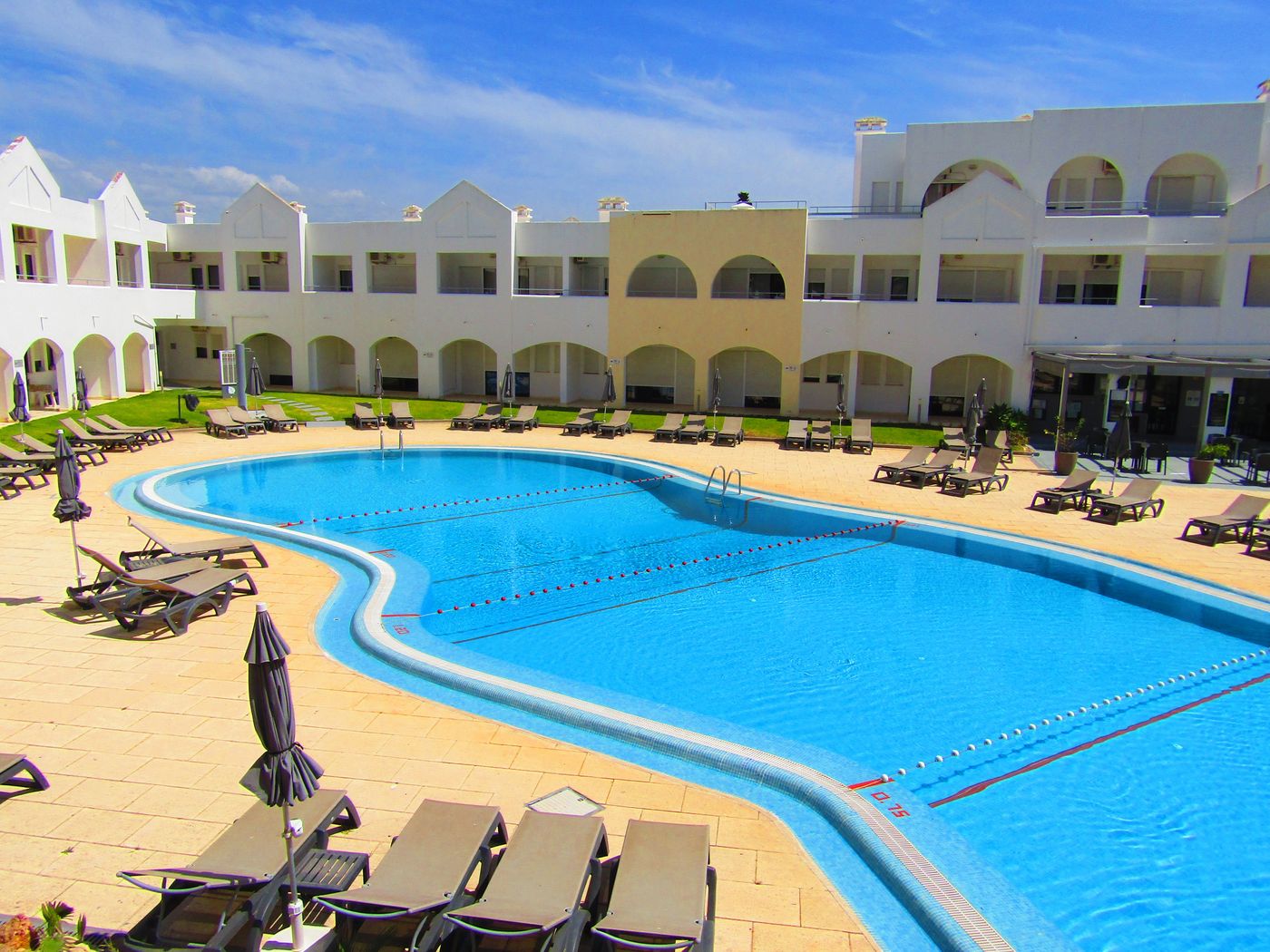 Natura-Algarve-Club-Pool-11