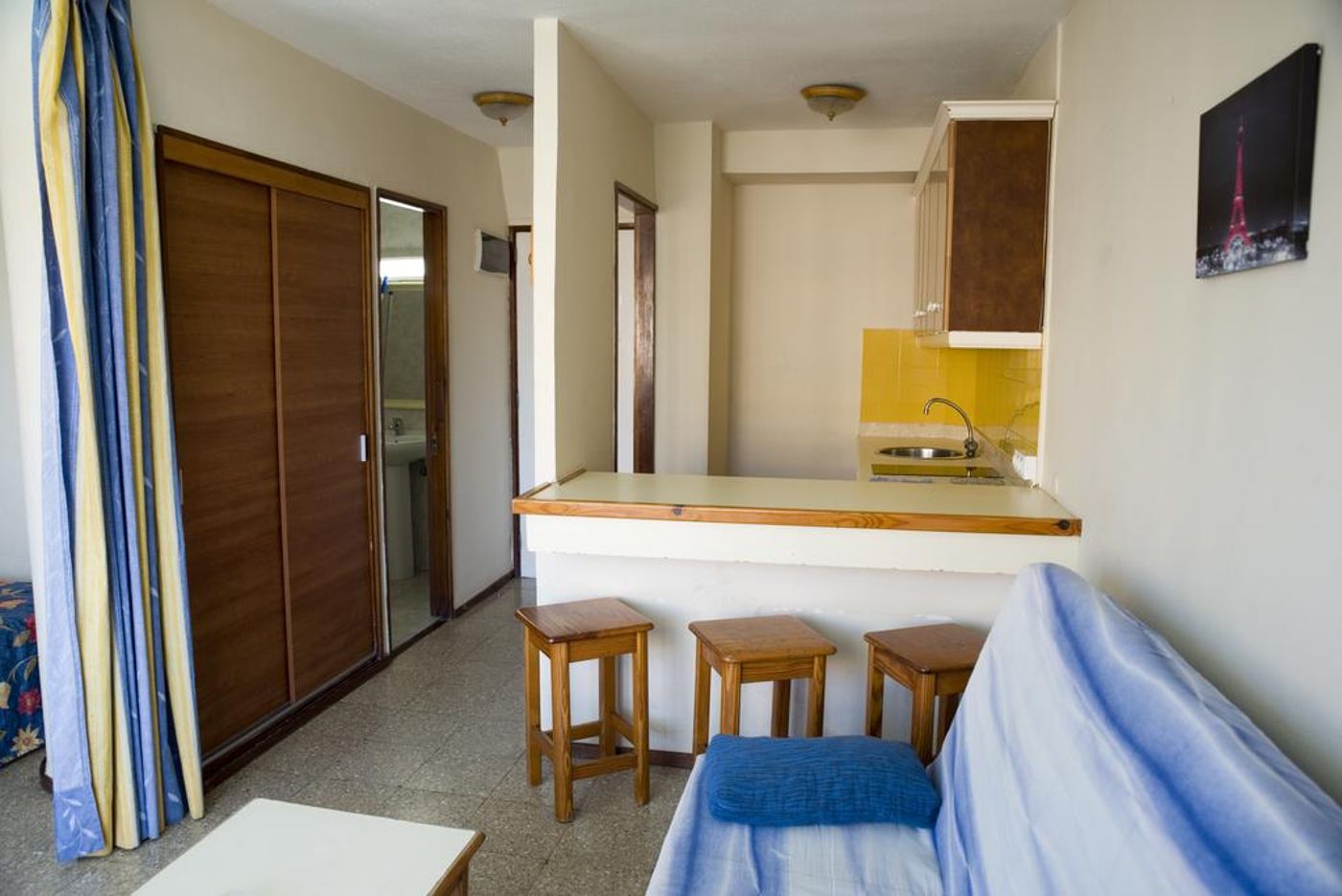 Roca Verde Apartments