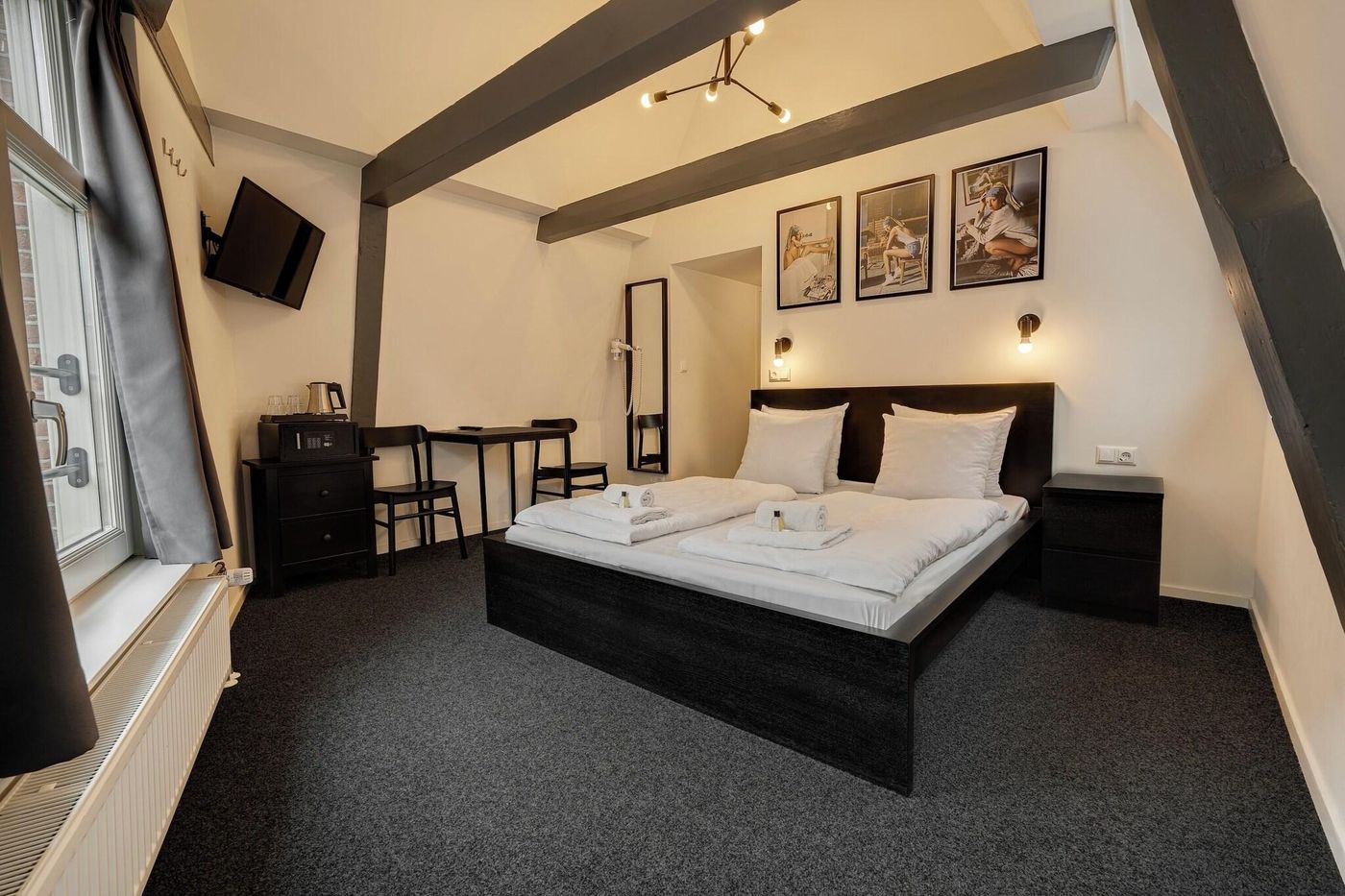 St--Christopher-s-at-the-Winston-Room-5