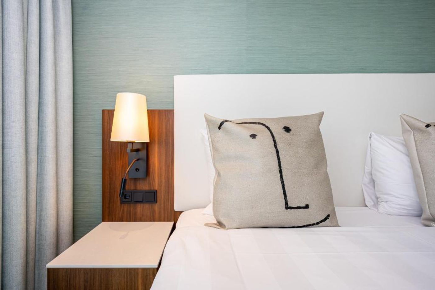 Van-der-Valk-Hotel-Schiphol-Room-20