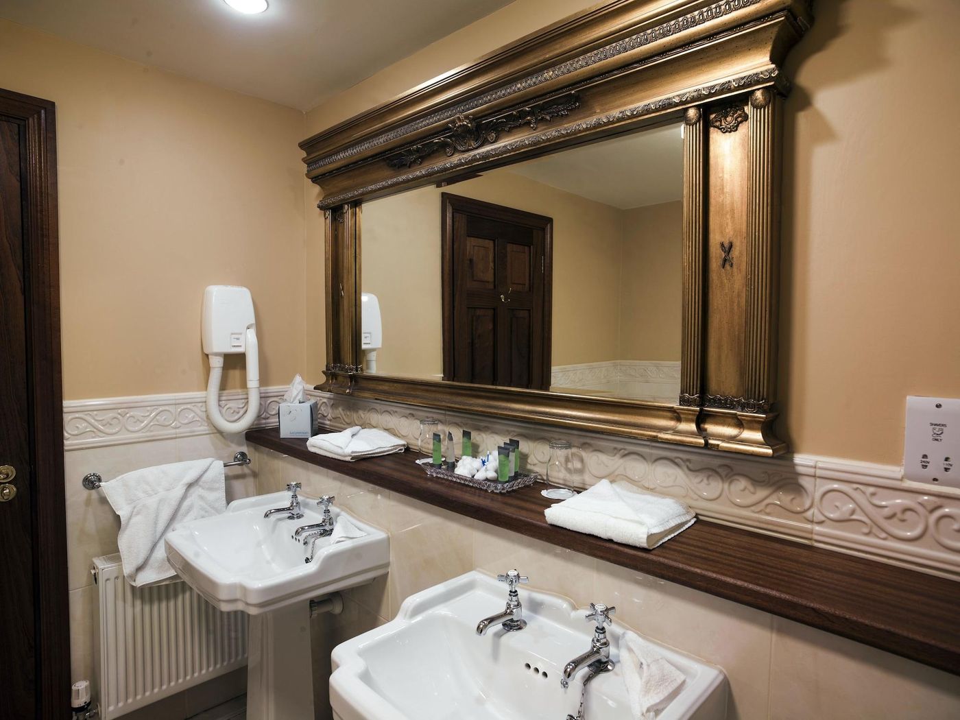 Earls Court House-Ireland-KILLARNEY -Room-8