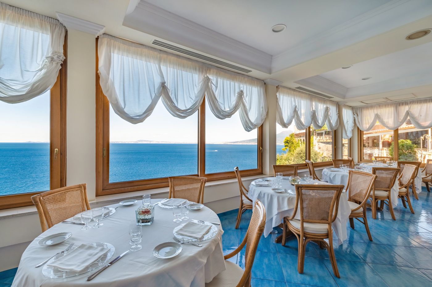 Hotel-Sporting---Sorrento-Coast-Restaurant-42