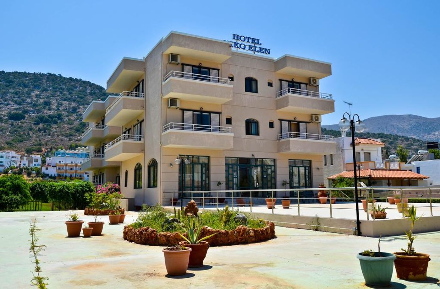 Niko Elen Hotel