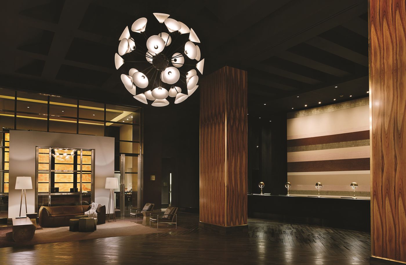 Delano-Las-Vegas-at-Mandalay-Bay-Lobby-7